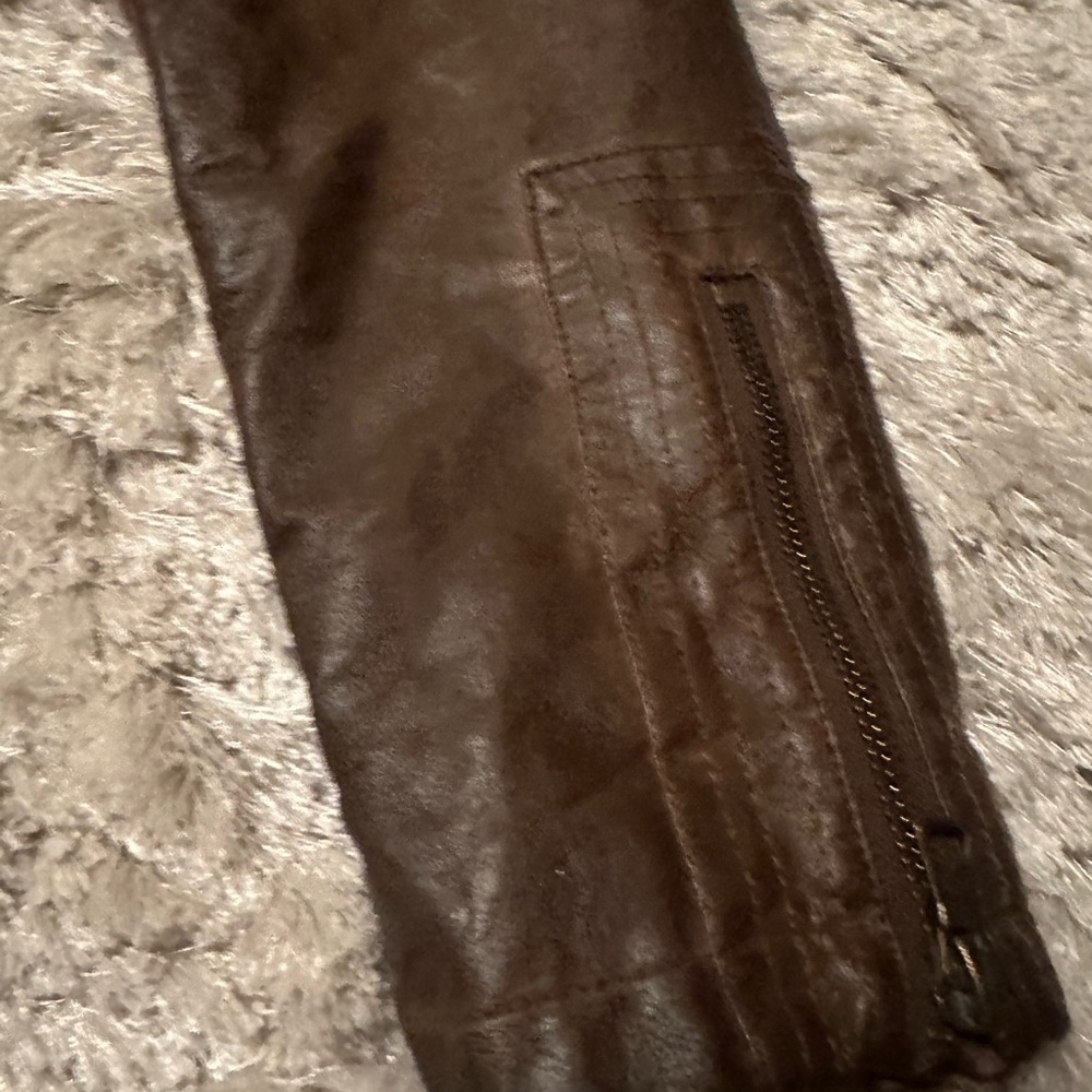 Woman’s Size Large Brown Leather Looking Jacket L… - image 5